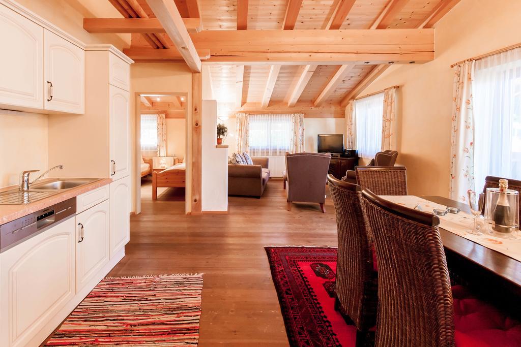 Alimonte Romantic Appartements サンクト・ジョアン・イン・チロル エクステリア 写真